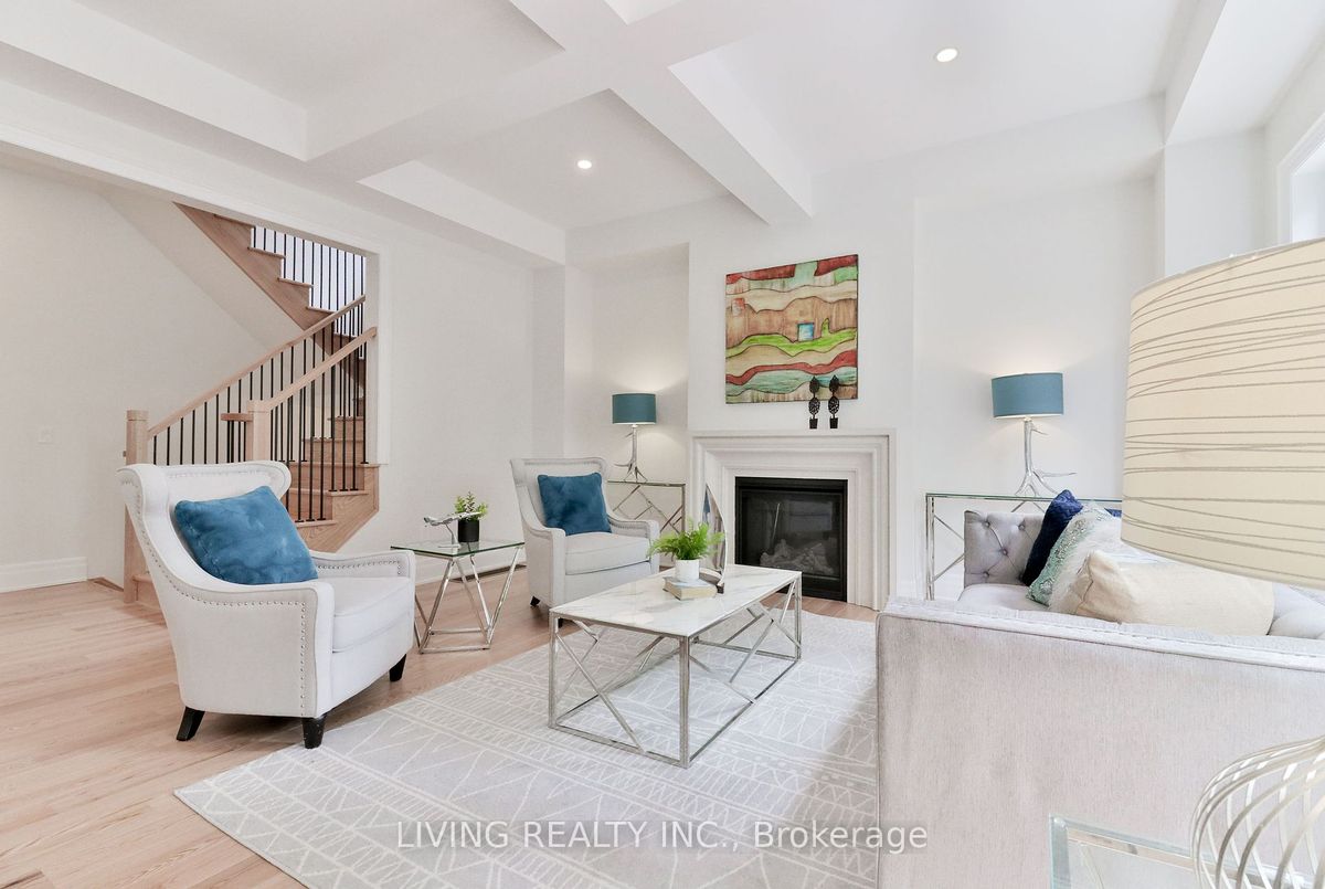 16 Becky Cheung Court 16 Becky Cheung Court Toronto C14