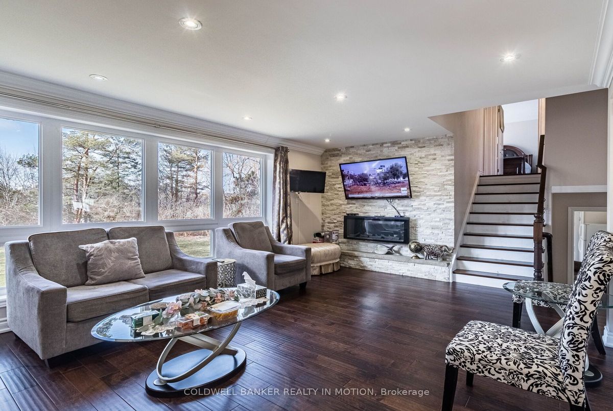 3 Alamosa Drive 3 Alamosa Drive Toronto C15