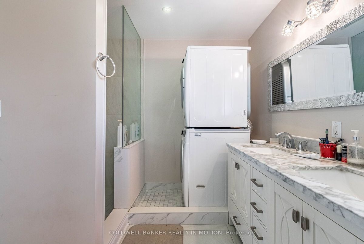 3 Alamosa Drive 3 Alamosa Drive Toronto C15