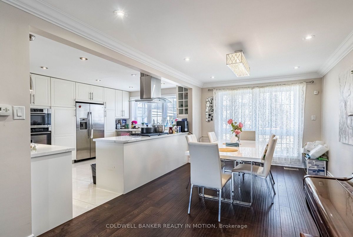 3 Alamosa Drive 3 Alamosa Drive Toronto C15