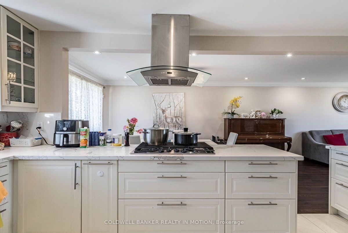 3 Alamosa Drive 3 Alamosa Drive Toronto C15