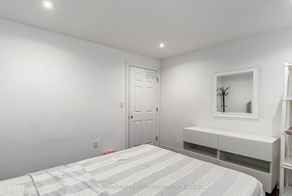 3 Alamosa Drive 3 Alamosa Drive Toronto C15