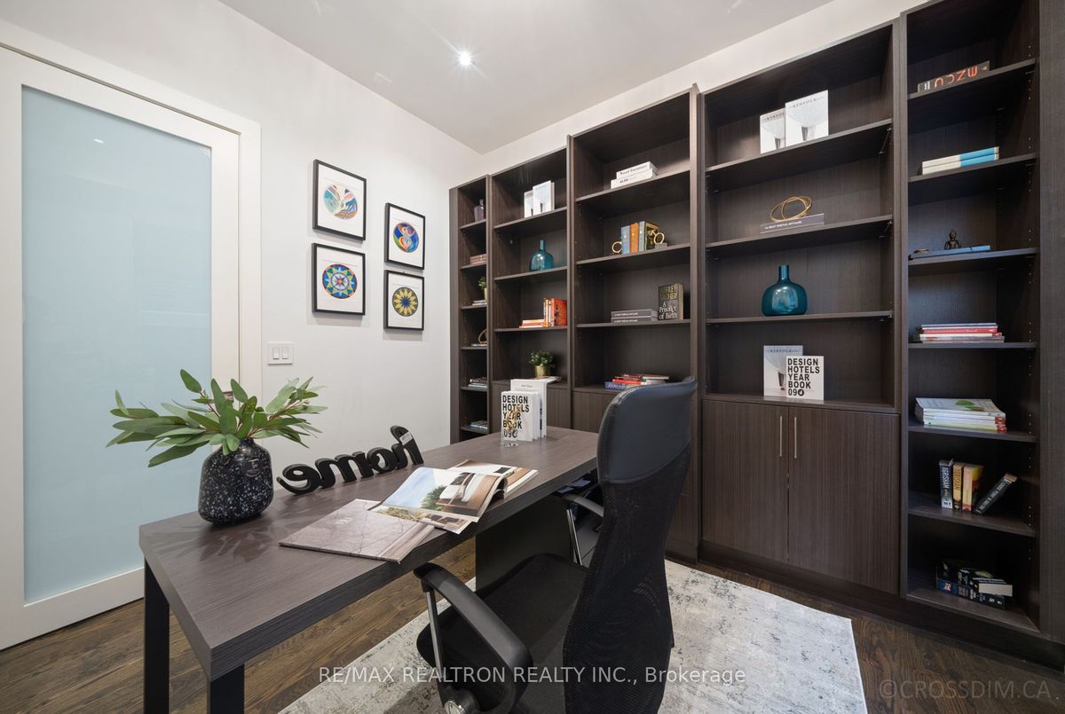 76 Empress Avenue 76 Empress Avenue Toronto C14