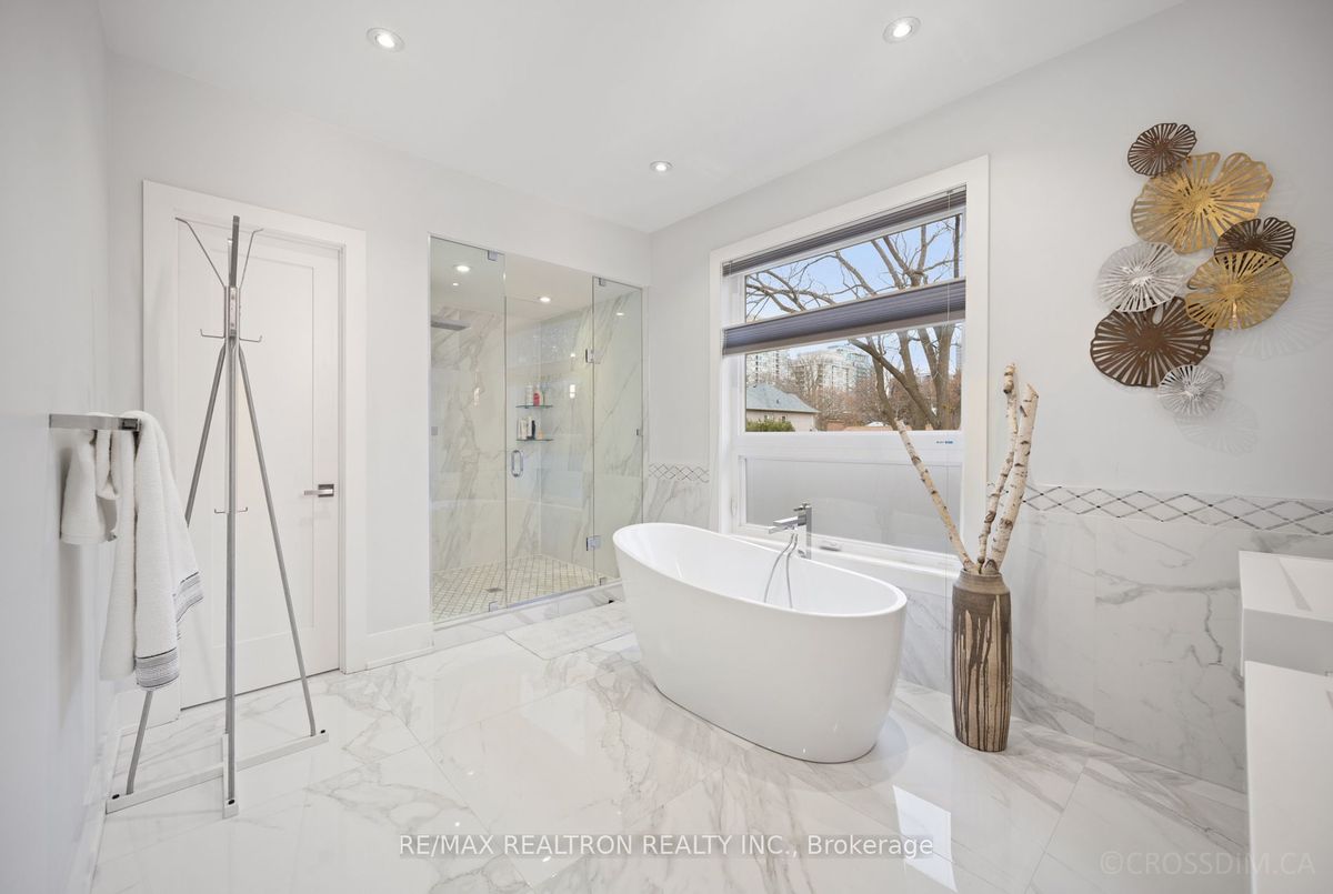 76 Empress Avenue 76 Empress Avenue Toronto C14