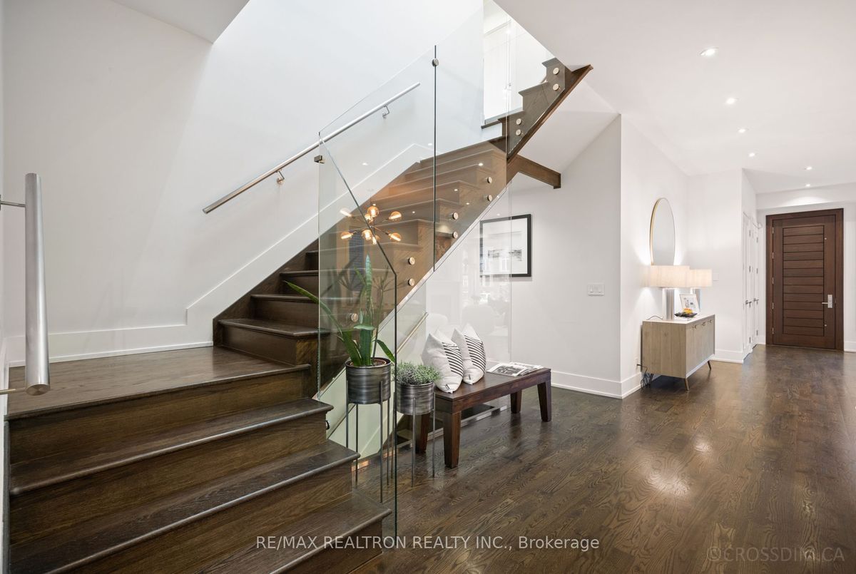 76 Empress Avenue 76 Empress Avenue Toronto C14