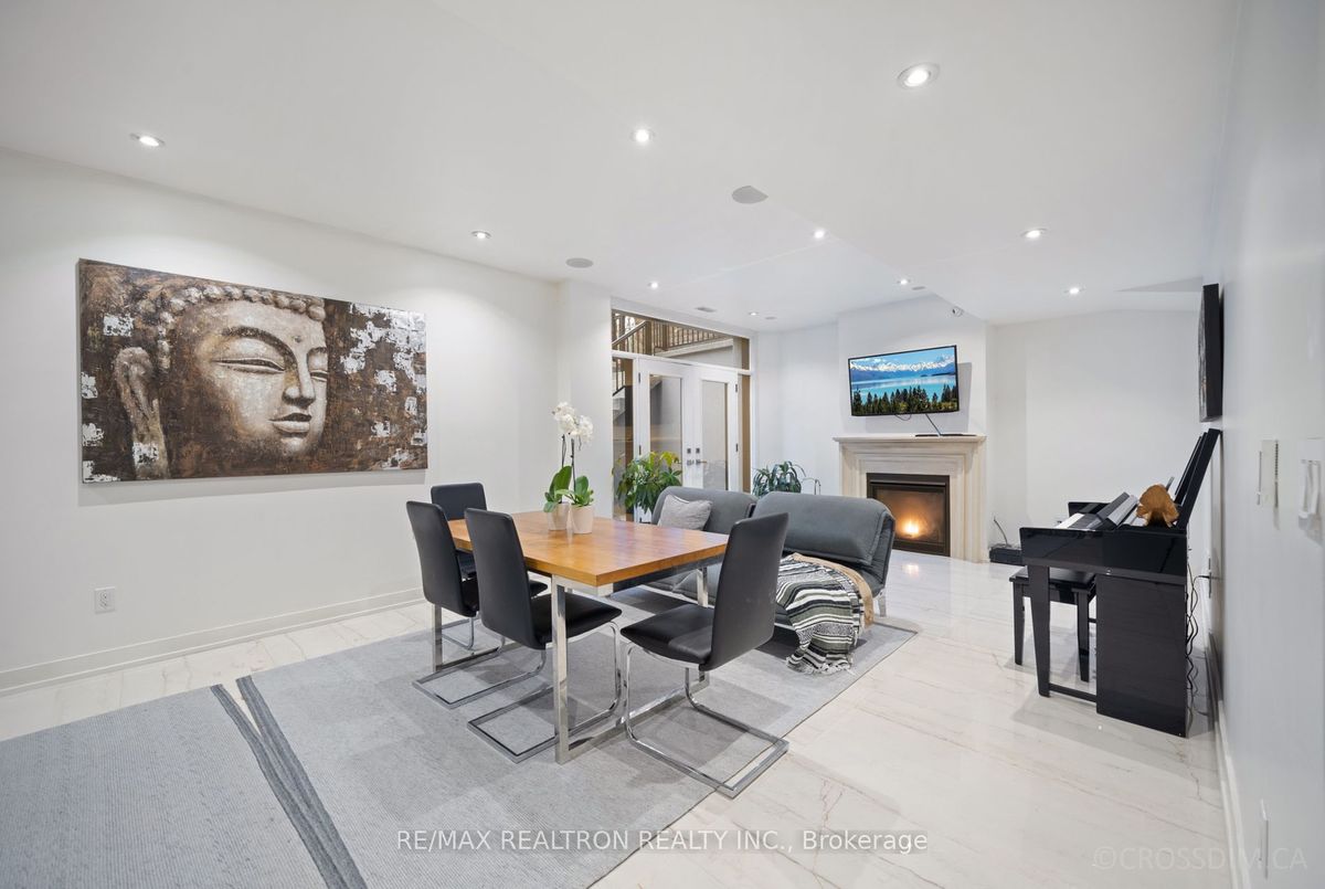 76 Empress Avenue 76 Empress Avenue Toronto C14