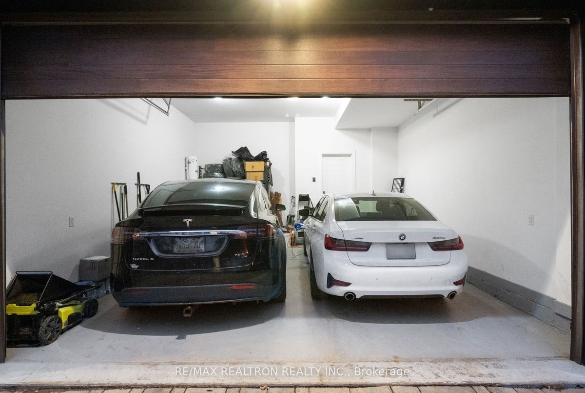 76 Empress Avenue 76 Empress Avenue Toronto C14