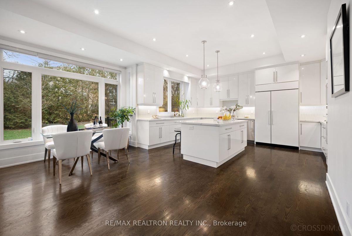 76 Empress Avenue 76 Empress Avenue Toronto C14