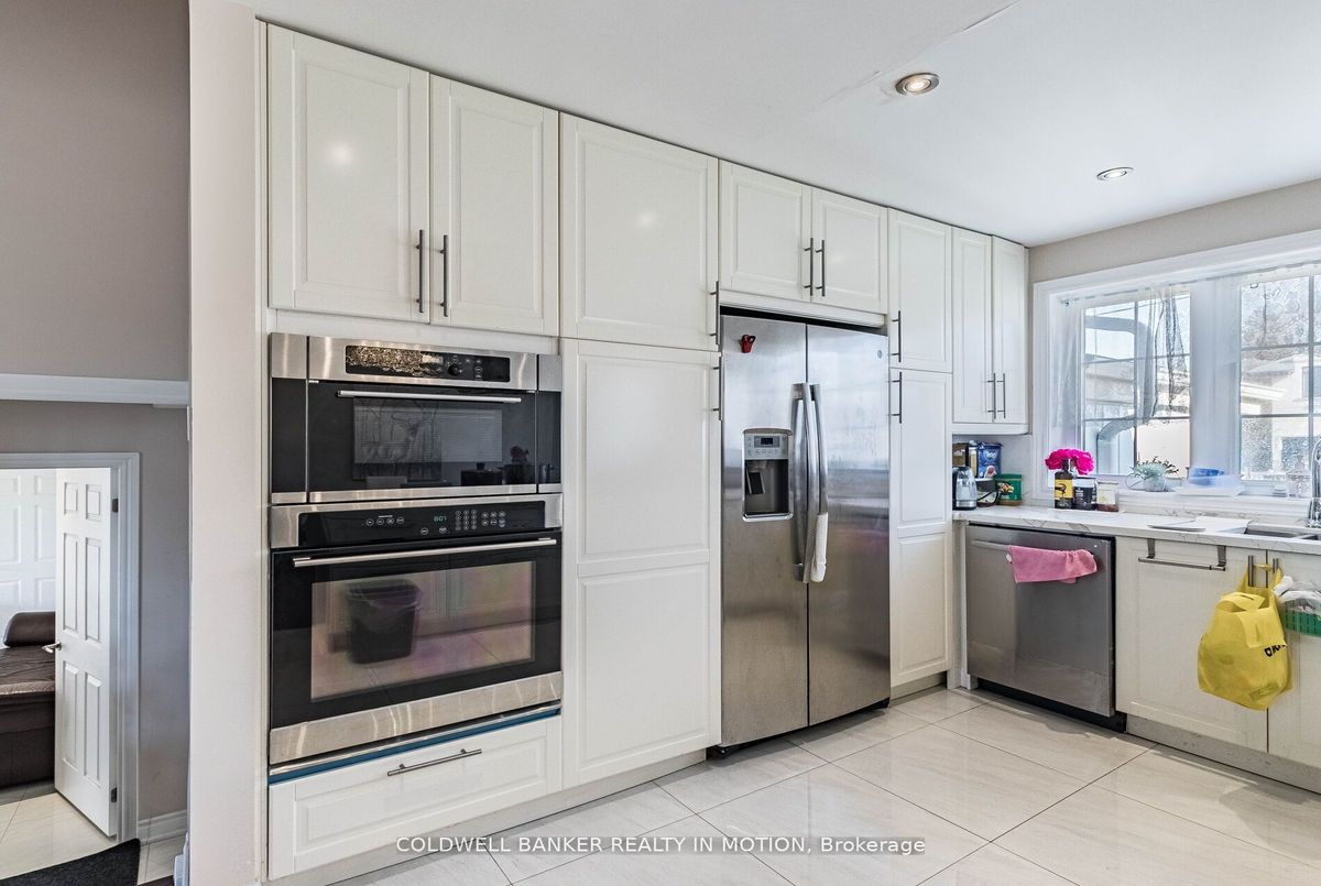 3 Alamosa Drive 3 Alamosa Drive Toronto C15