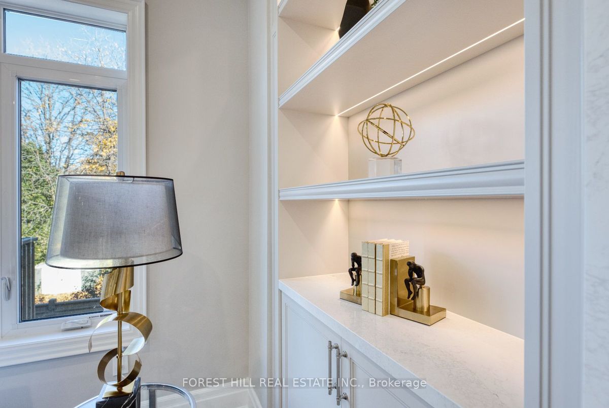 7 Becky Cheung Court 7 Becky Cheung Court Toronto C14