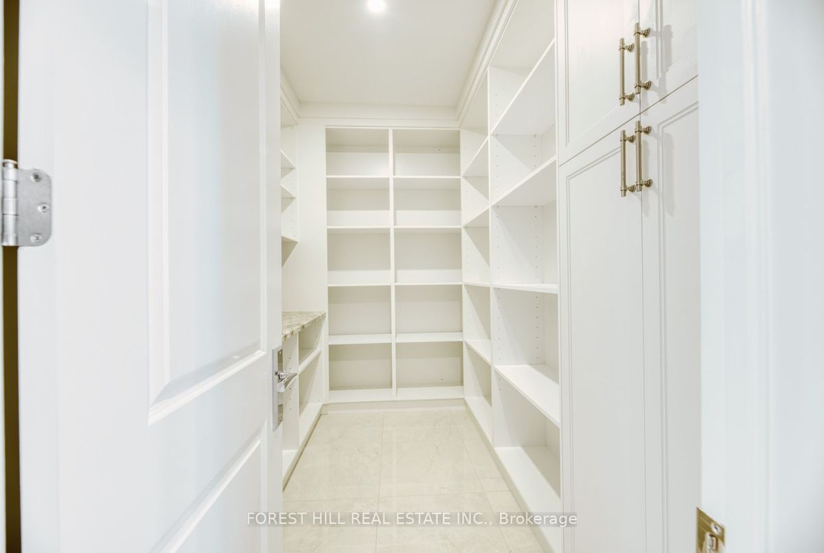 7 Becky Cheung Court 7 Becky Cheung Court Toronto C14