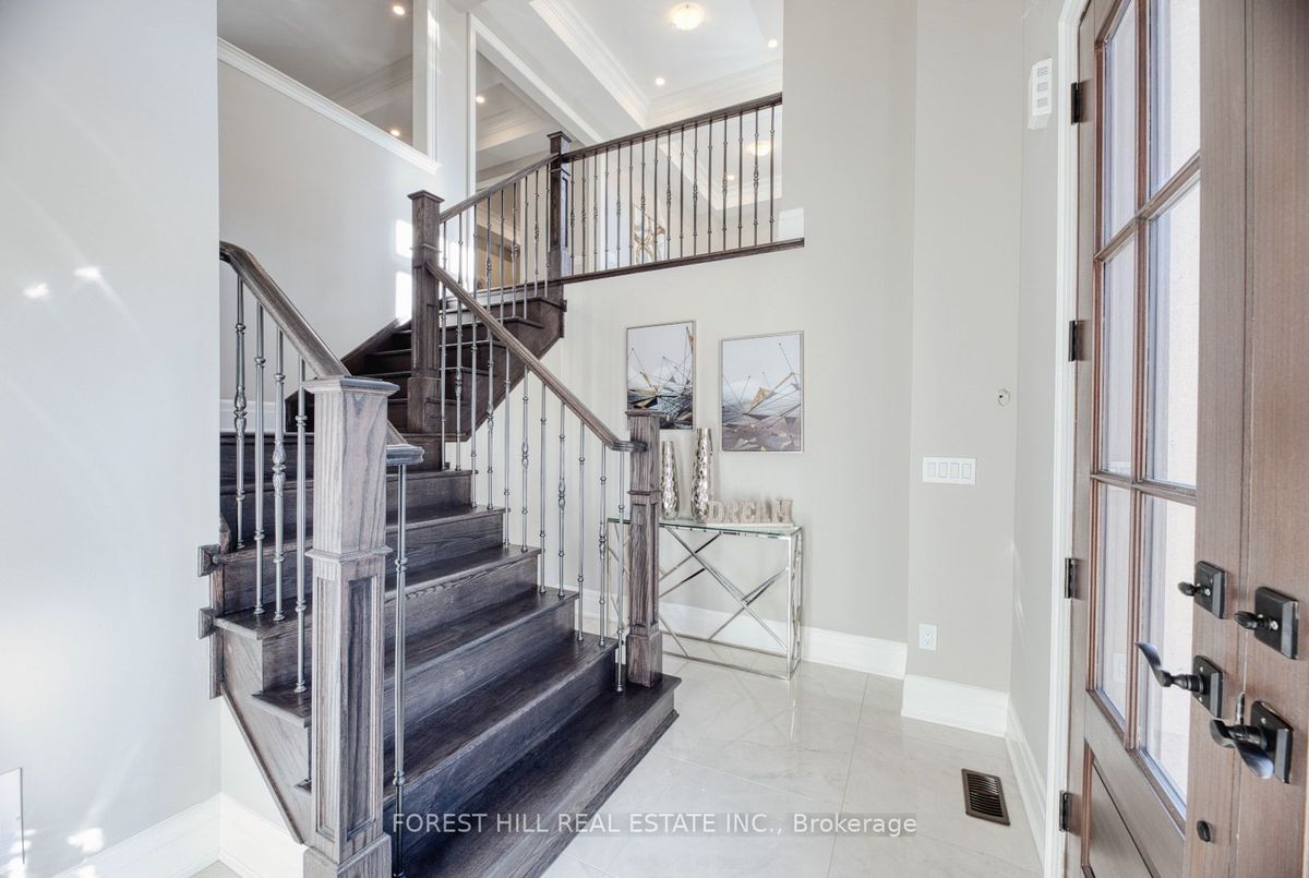 7 Becky Cheung Court 7 Becky Cheung Court Toronto C14