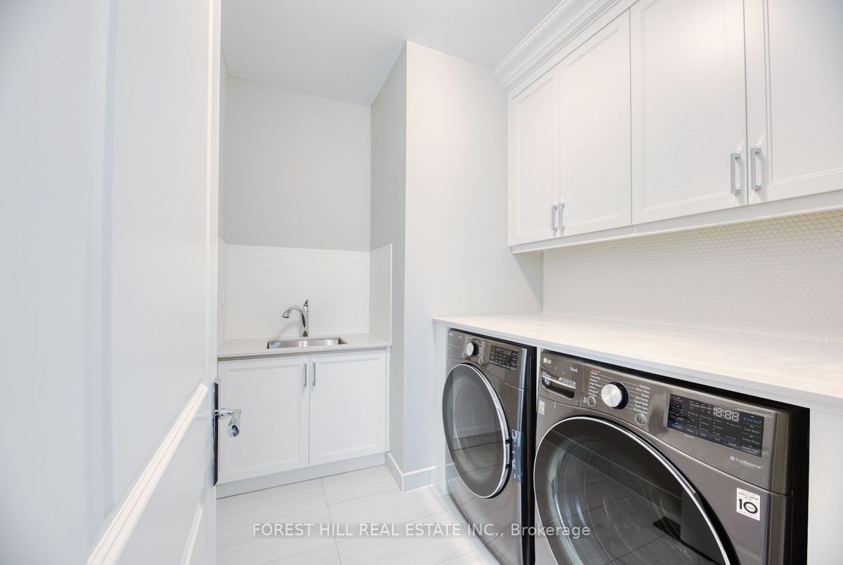 7 Becky Cheung Court 7 Becky Cheung Court Toronto C14