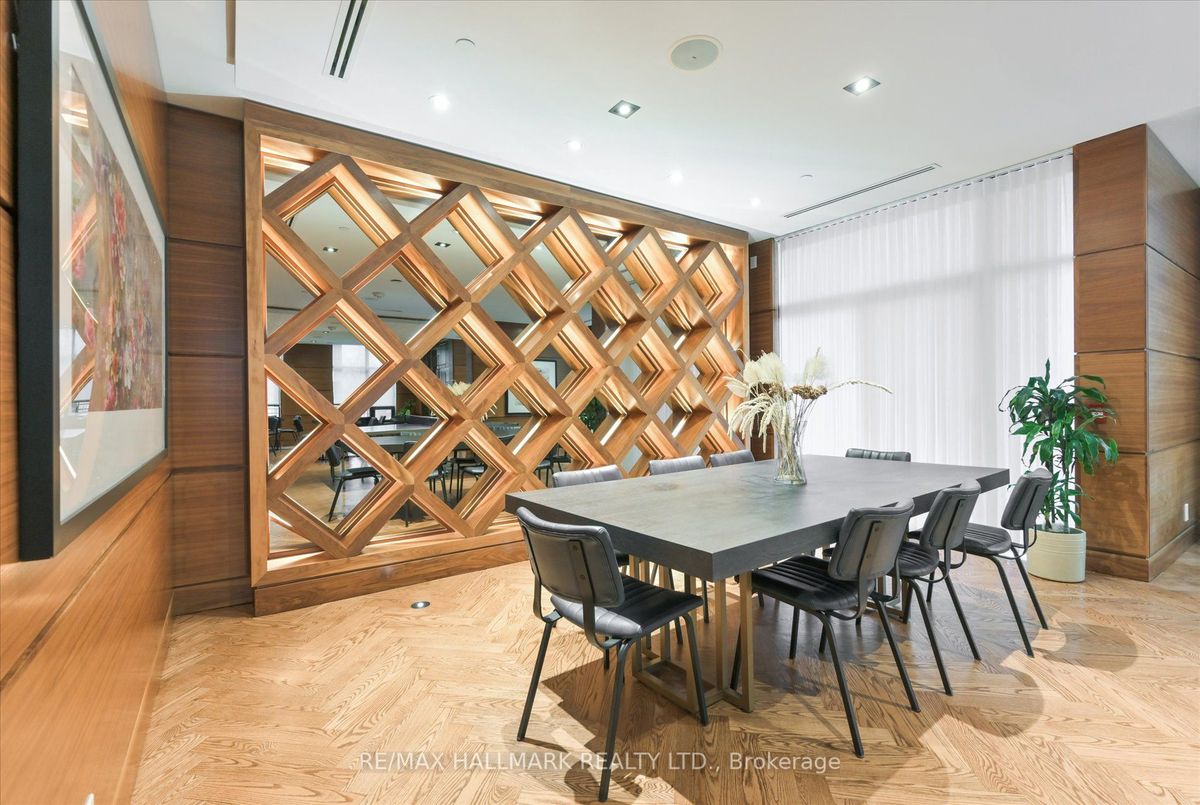 img-gallery