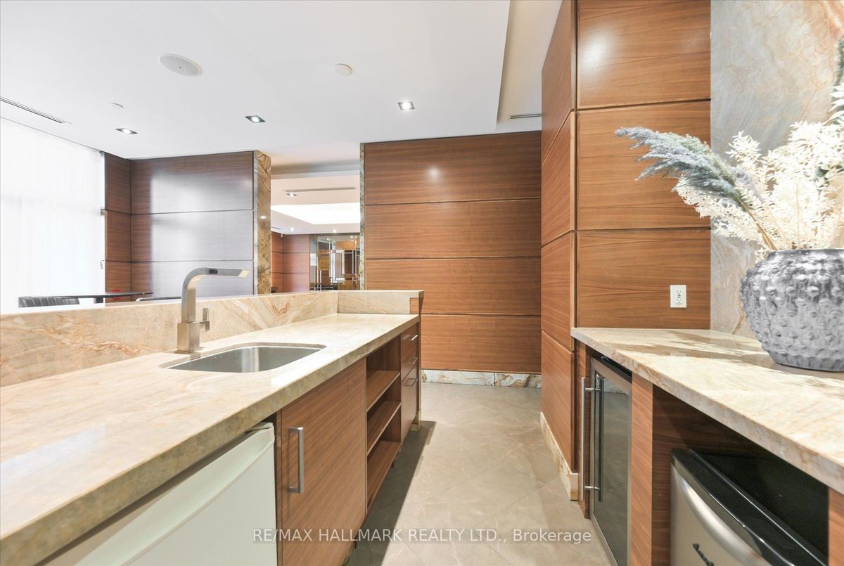 img-gallery