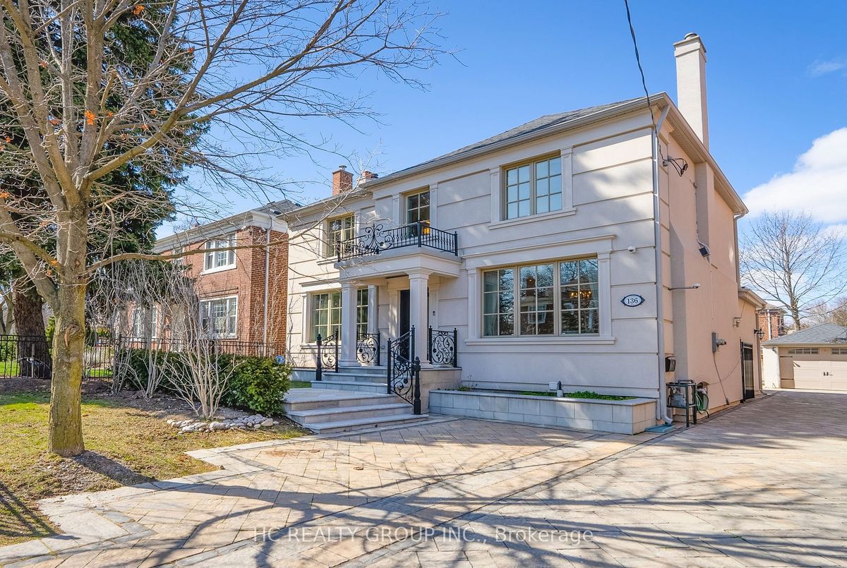 136 Kilbarry Road 136 Kilbarry Road Toronto C03