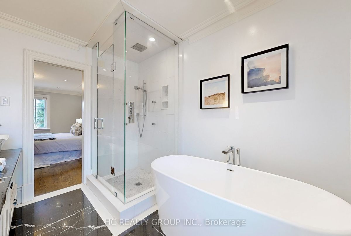 136 Kilbarry Road 136 Kilbarry Road Toronto C03