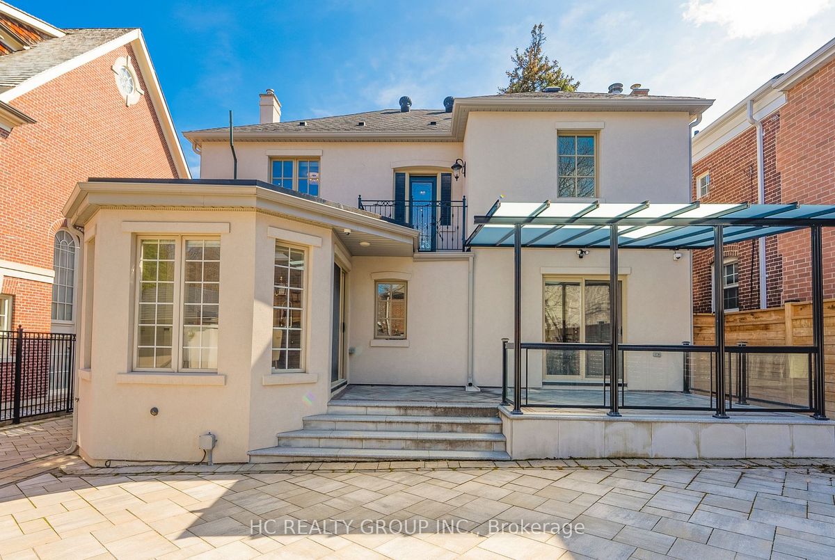 136 Kilbarry Road 136 Kilbarry Road Toronto C03