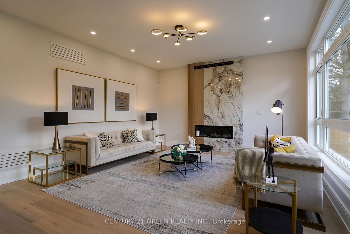 49 Grantbrook St 49 Grantbrook St Toronto