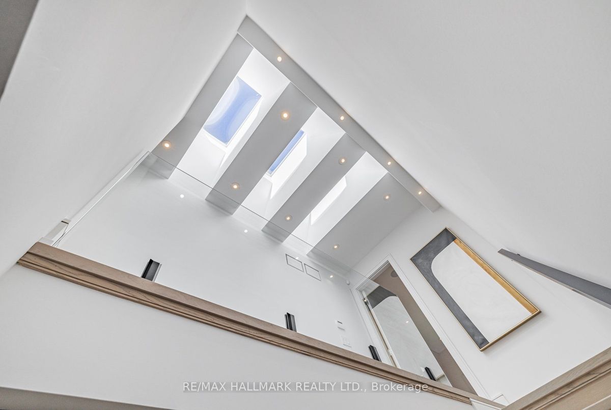 img-gallery
