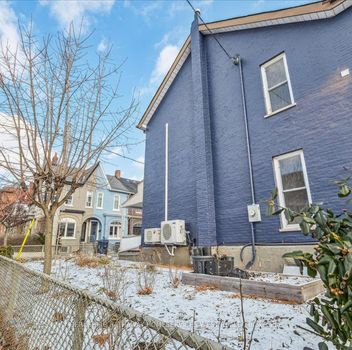 Residential 37 Collahie St Toronto For {
  "AboveGradeFinishedArea": 0,
  "AboveGradeFinishedAreaSource": "",
  "AboveGradeFinishedAreaUnits": "",
  "Acreage": "",
  "Active": false,
  "Address": "37 Collahie St",
  "AirConditioning": "Central Air",
  "AirConditioningYN": true,
  "Amps": "",
  "Appliances": "",
  "ApproxAge": "",
  "ApproxSquareFootage": "",
  "Area": "Toronto",
  "AssessmentYear": "",
  "AssignmentYN": false,
  "AssociationAmenities": "",
  "AssociationFee": "",
  "AssociationFeeIncludes": "",
  "AssociationName": "",
  "AssociationYN": false,
  "Balcony": "",
  "Basement": "None",
  "BasementYN": false,
  "BathroomsFull": 0,
  "BathroomsHalf": 0,
  "Bedrooms": 1,
  "BedroomsDisplay": "1+1",
  "BedroomsPlus": 1,
  "BedroomsTotal": 0,
  "BelowGradeFinishedArea": 0,
  "BelowGradeFinishedAreaSource": "",
  "BelowGradeFinishedAreaUnits": "",
  "Board": "Toronto Regional real Estate Board",
  "BuilderName": "",
  "BuildingAreaTotal": "",
  "BuildingAreaUnits": "Sq Ft",
  "BuildingName": "",
  "BusinessName": "",
  "BusinessType": "",
  "BuyerAgencyCompensation": "1/2 Months Rent + Hst",
  "BuyerAgencyCompensationType": "",
  "BuyerAgentAOR": "",
  "BuyerAgentEmail": "",
  "BuyerAgentFullName": "",
  "BuyerAgentId": "",
  "BuyerAgentMlsId": "",
  "BuyerAgentPhone": "",
  "BuyerOfficeId": "",
  "BuyerOfficeMlsId": "",
  "BuyerOfficeName": "",
  "BuyerOfficePhone": "",
  "CarportSpaces": 0,
  "Category": "MLS",
  "ChattelsYN": false,
  "City": "Toronto",
  "ClassSearch": "Residential",
  "ClosedDate": "2024-05-16T00:00:00",
  "CoListAgentDesignation": "",
  "CoListAgentEmail": "",
  "CoListAgentID": "",
  "CoListAgentMLSID": "",
  "CoListAgentName": "",
  "CoListAgentPhone": "",
  "CoListOfficeID": "",
  "CoListOfficeMLSID": "",
  "CoListOfficeName": "BERKSHIRE HATHAWAY HOMESERVICES WEST REALTY",
  "CommercialCondoFee": "",
  "CommercialCondoFeeFrequency": "",
  "CommercialCondoFees": "",
  "Commission": "1/2 Months Rent + Hst",
  "Community": "Little Portugal",
  "CommunityFeatures": "",
  "Condition": "",
  "ConditionalExpiryDate": "0001-01-01T00:00:00",
  "ConditionOfSale": "",
  "CondoCorpNumber": "",
  "ConsentToAdvertiseYN": false,
  "ConstructionMaterials": "",
  "ContactAfterExpiryYN": false,
  "ContractDate": "2024-05-12T00:00:00",
  "Cooling": "Central Air",
  "CoolingYN": true,
  "Country": "",
  "CoverPhoto": "https://media.remarketer.ca/PROPTX/C8330834-1.jpg?tr=di-propertynoimage_pj5ksb5iM,f-jpg,q-90",
  "CrossStreet": "Collahie St & Gladstone Ave",
  "DaysOnMarket": 4,
  "DepositRequired": "",
  "Directions": "",
  "Disclosures": "",
  "DisplayAddress": "Main-37 Collahie St",
  "DisplayAddressYN": true,
  "DistributeToInternetYN": true,
  "Drive": "",
  "Electric": "",
  "ElectricExpense": "",
  "ElectricOnPropertyYN": false,
  "ElectricYN": false,
  "ElementarySchool": "",
  "ElevatorYN": false,
  "Exclusions": "",
  "Expenses": "",
  "ExpiryDate": "2024-07-12T00:00:00",
  "Exposure": "",
  "Exterior": "",
  "ExteriorFeatures": "",
  "Extras": "Fully Inclusive - ALL UTILITIES INCLUDED (Gas/Water/Hydro)!! Private Entrance & Rare Two (2) Car Parking: (1) Garage w/ Tesla Electric Car Charger And (1) Private Driveway. Beautiful Private Garden With Landscaping Package Included",
  "FamilyRoom": "",
  "FireplaceTotal": 0,
  "FireplaceYN": false,
  "Flooring": "",
  "FloorPlans": "",
  "FoundationDetails": "",
  "Franchise": "",
  "FranchiseYN": false,
  "FurnishedYN": false,
  "GarageSpaces": 1.0,
  "GarageType": "Detached",
  "GarageYN": false,
  "GasYN": false,
  "Geometry": {
    "lon": -79.42928,
    "lat": 43.64868
  },
  "GymYN": false,
  "HeatingYN": false,
  "HeatSource": "Gas",
  "HeatType": "Forced Air",
  "HighSchool": "",
  "HoldoverDays": "",
  "id": "C8330834_PROPTX",
  "IDX": "N",
  "IDXYN": false,
  "Inclusions": "",
  "InteriorFeatures": "",
  "Kitchens": 1,
  "KitchensPlus": 0,
  "LandLeaseAmount": "",
  "LandLeaseYN": false,
  "LastStatus": "Lsd",
  "Latitude": 43.64868,
  "LaundryFeatures": "",
  "LaundryLevel": "",
  "Lease": "",
  "LeaseAgreement": "1 Year",
  "LeaseAgreementYN": false,
  "LeaseFrequency": "",
  "LeaseTerm": "1 Year",
  "LegalDescription": "",
  "Level": "",
  "ListAgentDesignation": "",
  "ListAgentEmail": "",
  "ListAgentID": "",
  "ListAgentMLSID": "",
  "ListAgentName": "",
  "ListAgentPhone": "",
  "ListAOR": "",
  "ListBrokerage": "BERKSHIRE HATHAWAY HOMESERVICES WEST REALTY",
  "ListingEntryDate": "2024-05-12T10:33:26",
  "ListingId": "C8330834",
  "ListingKey": "C8330834",
  "ListOfficeID": "",
  "ListOfficeMLSID": "",
  "ListOfficePhone": "",
  "ListPrice": 3450,
  "ListPricePerUnit": 0,
  "ListPriceUnit": "",
  "LivingArea": "",
  "LivingAreaSource": "",
  "LivingAreaUnits": "",
  "Locker": "",
  "Longitude": -79.42928,
  "LotDepth": 0,
  "LotFeatures": "",
  "LotFront": 0,
  "LotIrregularities": "",
  "LotShape": "",
  "LotSizeArea": "",
  "LotSizeAreaUnits": "",
  "LotSizeCode": "",
  "LotSizeDimensions": "",
  "Maintenance": "",
  "Media": [],
  "MediaChangeTimestamp": "2024-05-16T16:38:09",
  "MLS": "C8330834",
  "MLSLastStatus": "Leased",
  "MLSNumber": "C8330834",
  "MLSStatus": "Leased",
  "Municipality": "Toronto",
  "MunicipalityDistrict": "Toronto C01",
  "NewConstructionYN": false,
  "NumberOfBuildings": 0,
  "NumberOfUnitsTotal": 0,
  "OccupantType": "",
  "OpenHouses": [],
  "OpenHouseYN": false,
  "OriginalPrice": 3450,
  "OwnershipType": "",
  "ParcelNumber": "",
  "ParkingIncludedYN": false,
  "ParkingSpaces": 1,
  "PaymentFrequency": "",
  "PaymentMethod": "",
  "PetsPermitted": "",
  "PetsPermittedYN": false,
  "PhotoCount": 30,
  "PictureYN": false,
  "PoolFeatures": "None",
  "PoolYN": true,
  "PossessionDate": "",
  "PostalCode": "M6J 1T6",
  "PreviousListPrice": 3450,
  "PriceChange": false,
  "PriceChangeTimestamp": "0001-01-01T00:00:00",
  "PriorMlsStatus": "Lsd",
  "PrivateEntrance": "",
  "PrivateEntranceYN": false,
  "PrivateRemarks": "",
  "PropertyAttachedYN": false,
  "PropertyCondition": "",
  "PropertyFeatures": "",
  "PropertyManagementCompany": "",
  "PropertyStyleSearch": "2 Storey",
  "PropertySubType": "Semi-Detached",
  "PropertySubTypeSearch": "Single Family",
  "PropertyType": "Residential",
  "PropertyTypeSearch": "Residential",
  "Province": "Ontario",
  "PublicRemarks": "",
  "PurchaseContractDate": "2024-05-16T00:00:00",
  "RemarksForClients": "Be The First To Live In A Newly Renovated Corner Lot Home Located In One Of Toronto's BEST Neighbourhoods! This Is Your Opportunity To Move Into An Immaculate 2-Storey Dwelling (Over 1250SqFt) With 2 Bedrooms & 2 Private Parking Spaces (1 Garage, 1 Driveway w/ Electric Car Charger). Immaculately Clean & Newly Painted From Top To Bottom With Gleaming Hardwood Floors. Brand New Kitchen Includes High-End Modern Appliance Package, Plenty Of Room For Dining/Storage And Large Bright Windows. Enjoy A Newly Finished Basement W/ Recreational Space, Laundry Room, Full Bath, More Closet Space, Cold Cellar And A Fully Enclosed Bonus Bedroom/Office/Exercise Room. Steps To Trinity Bellwoods Park, Dundas & Queen TTC Streetcar.Extras:All Utilities Included (Gas/Water/Hydro)! Private Entrance & Rare Two (2) Car Parking: (1) Garage w/ Tesla Electric Car Charger And (1) Private Driveway. Beautiful Private Garden With Landscaping Package Included.",
  "Restricted": true,
  "RetirementYN": false,
  "RoadFrontageType": "",
  "RoadSurfaceType": "",
  "RollNumber": "",
  "Roof": "",
  "Rooms": [],
  "RoomsAboveGrade": 0,
  "RoomsBelowGrade": 0,
  "RoomsTotal": 0,
  "RoomsYN": false,
  "RTimestampSql": "2024-05-17T02:34:45.047",
  "SaleLease": "Lease",
  "SalesBrochure": "",
  "Sauna": "",
  "SaunaYN": false,
  "Sewers": "Sewers",
  "ShowingInstruction": "",
  "SignOnPropertyYN": false,
  "Sold": true,
  "SoldDate": "2024-05-16T00:00:00",
  "SoldPrice": 3500,
  "Source": "PROPTX",
  "SourceSystemID": "",
  "SpaFeatures": "",
  "SpaYN": false,
  "SPLP": 101,
  "SqFtRangeMax": 0,
  "SqFtRangeMin": 0,
  "SqFtTotal": 0,
  "StandardStatus": "",
  "Status": "U",
  "Stories": "",
  "StoriesTotal": "",
  "StreetAbbreviation": "",
  "StreetDirection": "",
  "StreetName": "Collahie",
  "StreetNumber": "37",
  "StreetSuffix": "St",
  "StreetSuffixCode": "",
  "StructureType": "",
  "Style": "2-Storey",
  "SubLeaseYN": false,
  "Summary": "listingkey:C8330834 | mls_number:C8330834 | community:Little Portugal | property_type:Residential | property_subtype:Semi-Detached | building_type:Semi-Detached | building_style:2-Storey | list_price:3450 | list_date:5/12/2024 10:33:26 AM | sold_price:3500 | sold_date:5/16/2024 12:00:00 AM | bed:1+1 | bath:2 | active:False | sold:True | source:PROPTX | transaction:Lease | listing_office:BERKSHIRE HATHAWAY HOMESERVICES WEST REALTY | thumbnail:https://media.remarketer.ca/PROPTX/C8330834-1.jpg?tr=di-propertynoimage_pj5ksb5iM,f-jpg,w-600,h-600,q-90,c-maintain_ratio,fo-center",
  "SurveyType": "",
  "SurveyYear": "",
  "SurveyYN": false,
  "SuspendedDate": "0001-01-01T00:00:00",
  "TaxAssessedValue": "",
  "Taxes": 0,
  "TaxLegalDescription": "",
  "TaxYear": "",
  "TenantPays": "",
  "TerminatedDate": "0001-01-01T00:00:00",
  "Thumbnail": "https://media.remarketer.ca/PROPTX/C8330834-1.jpg?tr=di-propertynoimage_pj5ksb5iM,f-jpg,w-600,h-600,q-90,c-maintain_ratio,fo-center",
  "TimeShareYN": false,
  "TimestampSql": "2024-05-16T16:38:09",
  "TMI": "",
  "TotalArea": "",
  "TotalAreaUnit": "",
  "TotalParkingSpaces": 0,
  "Type": "Semi-Detached",
  "TypeSearch": "Semi-Detached",
  "UFFI": "",
  "UnitNumber": "Main",
  "Units": "",
  "UnparsedAddress": "",
  "Use": "",
  "Utilities": "",
  "UtilityExpenses": "",
  "View": "",
  "VirtualTour3DURL": "",
  "VirtualTourURL": "",
  "VirtualTourURLUnbranded": "",
  "Volts": "",
  "Warranty": "",
  "WarrantyYN": false,
  "Washrooms": 2,
  "Water": "",
  "WaterBodyName": "",
  "WaterBodyType": "",
  "WaterExpense": "",
  "Waterfront": "",
  "WaterFrontage": "",
  "WaterFrontageFt": "",
  "WaterfrontYN": false,
  "WaterIncluded": "",
  "WaterSupplyTypes": "",
  "WaterView": "",
  "WaterYN": false,
  "WellCapacity": "",
  "WellCapacityUnits": "",
  "WellDepth": "",
  "WellDepthUnits": "",
  "Winterized": "",
  "YearBuilt": "",
  "Zoning": ""
}.(string)property[