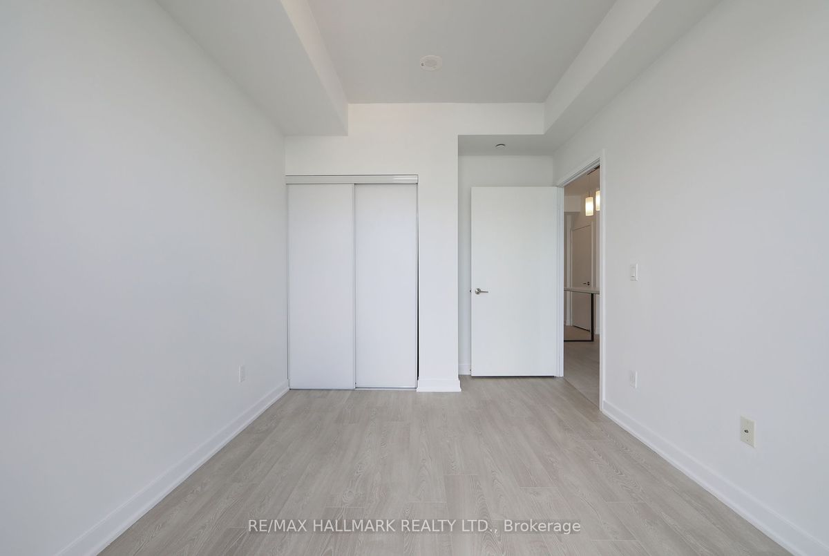 4104-8 Eglinton Ave E 4104-8 Eglinton Ave E Toronto