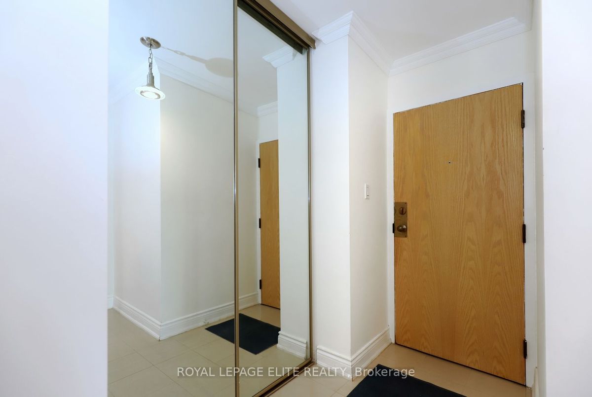 904-95 LOMBARD Street 904-95 LOMBARD Street Toronto C08
