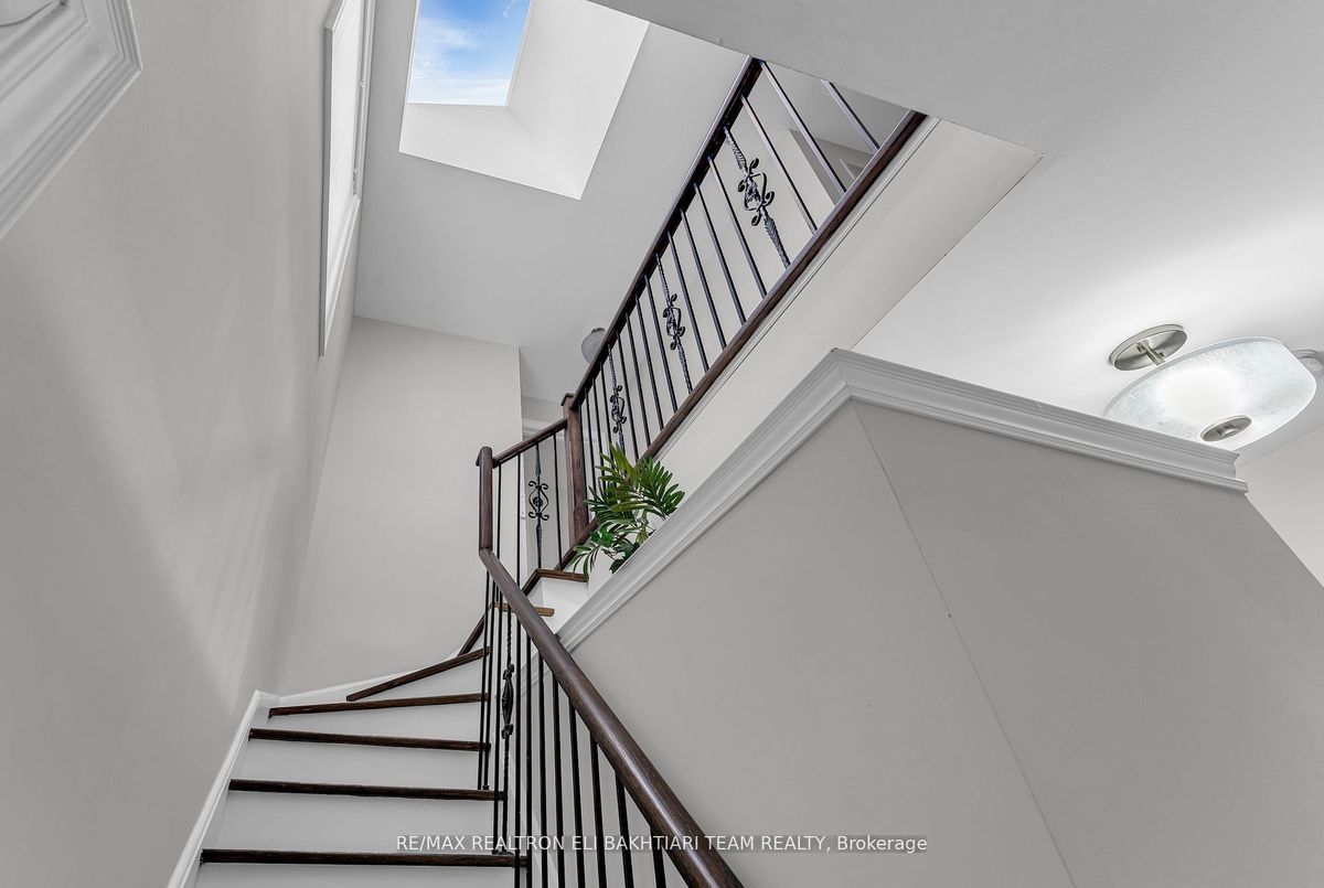 img-gallery