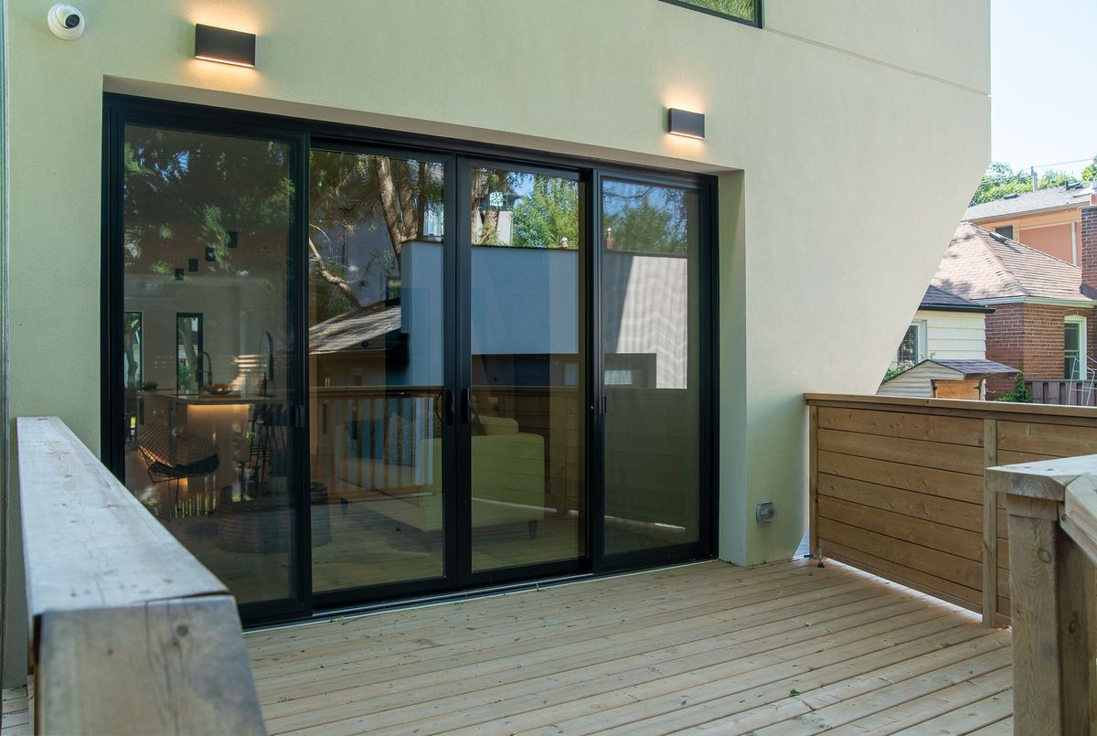 img-gallery
