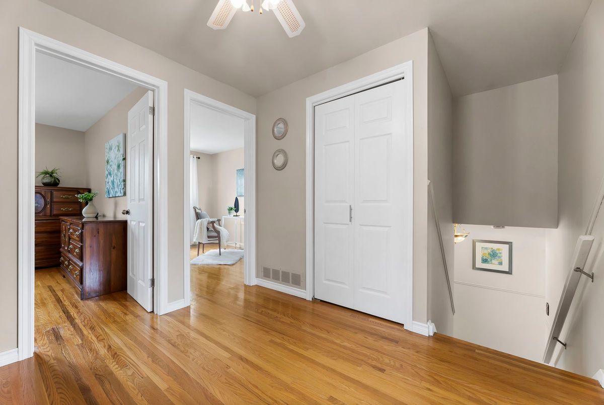 25 Cowling Crescent 25 Cowling Crescent Ajax