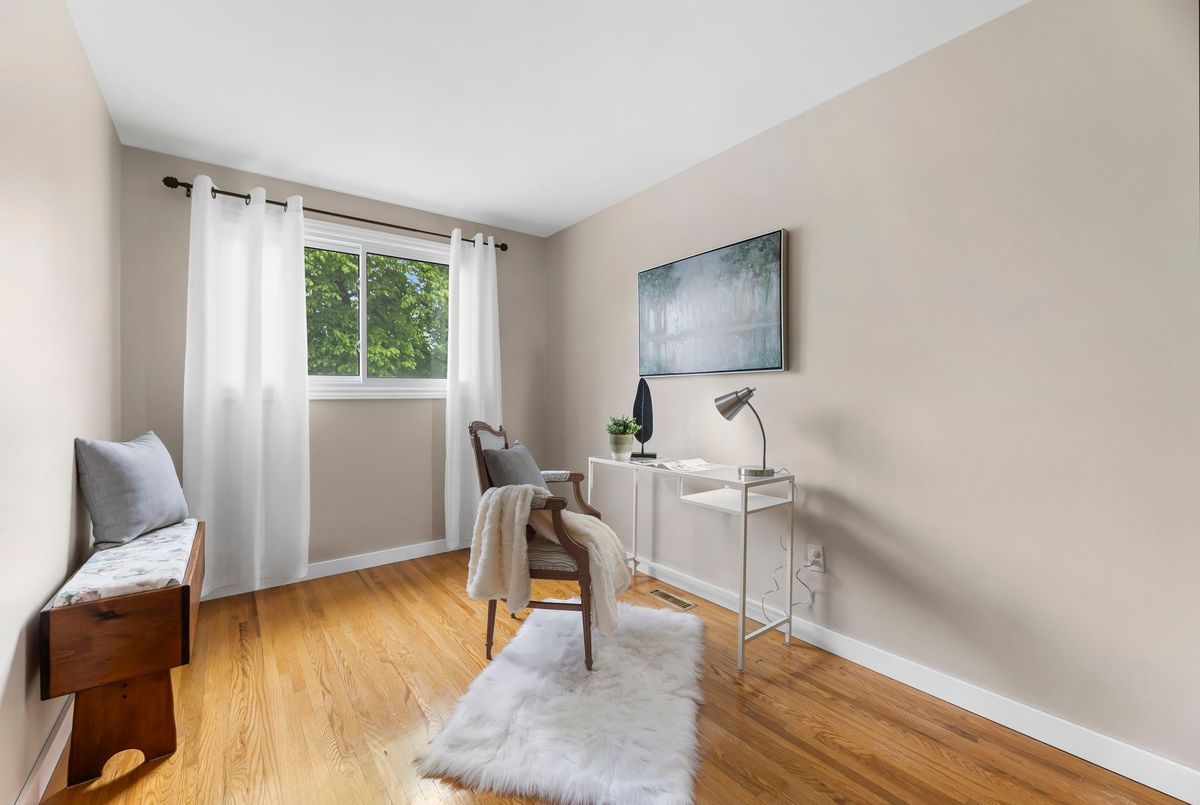 25 Cowling Crescent 25 Cowling Crescent Ajax