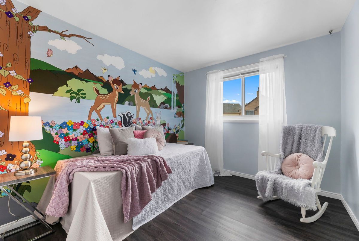 25 Cowling Crescent 25 Cowling Crescent Ajax