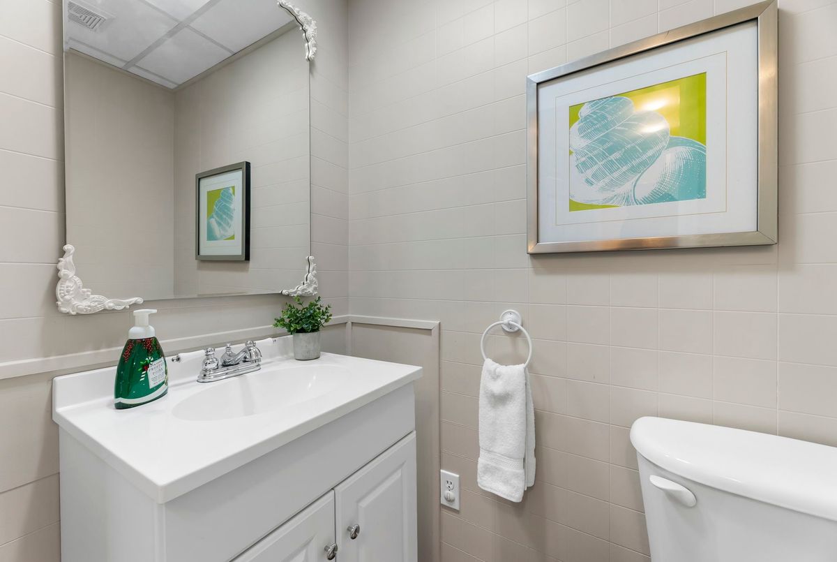 25 Cowling Crescent 25 Cowling Crescent Ajax