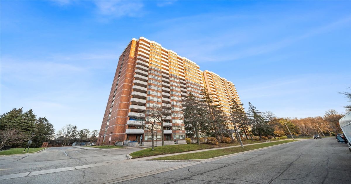 1504-121 Ling Road Toronto E10