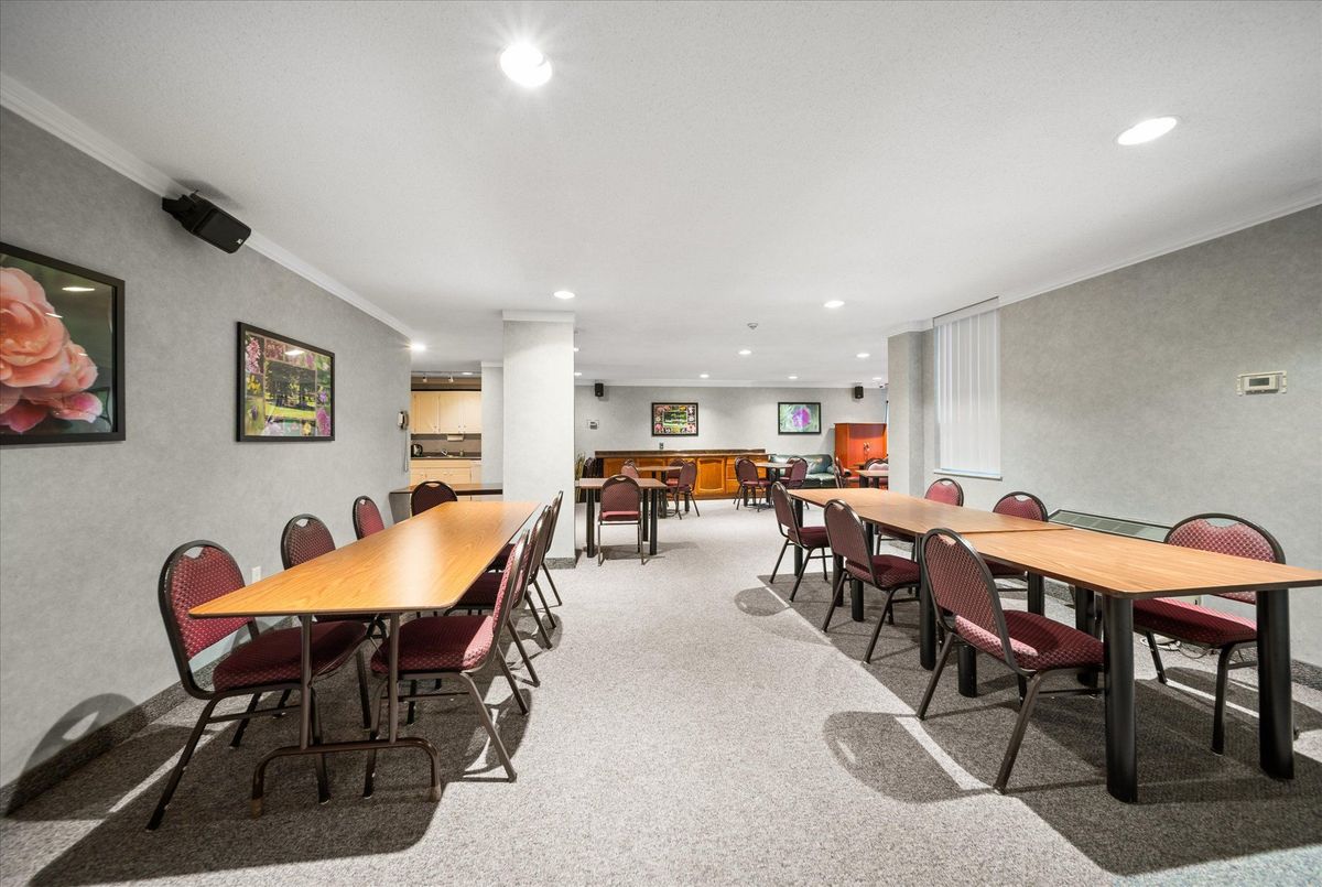 1504-121 Ling Road 1504-121 Ling Road Toronto E10