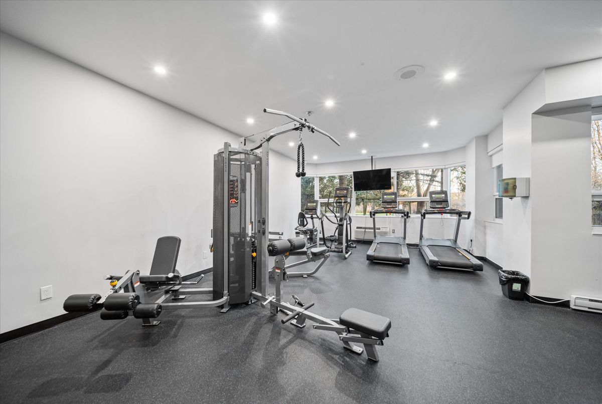 1504-121 Ling Road 1504-121 Ling Road Toronto E10