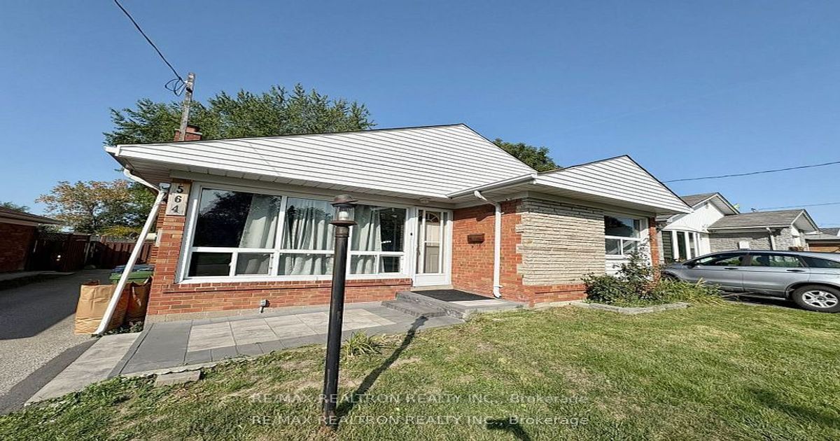 Main-564 McCowan Road Toronto E09