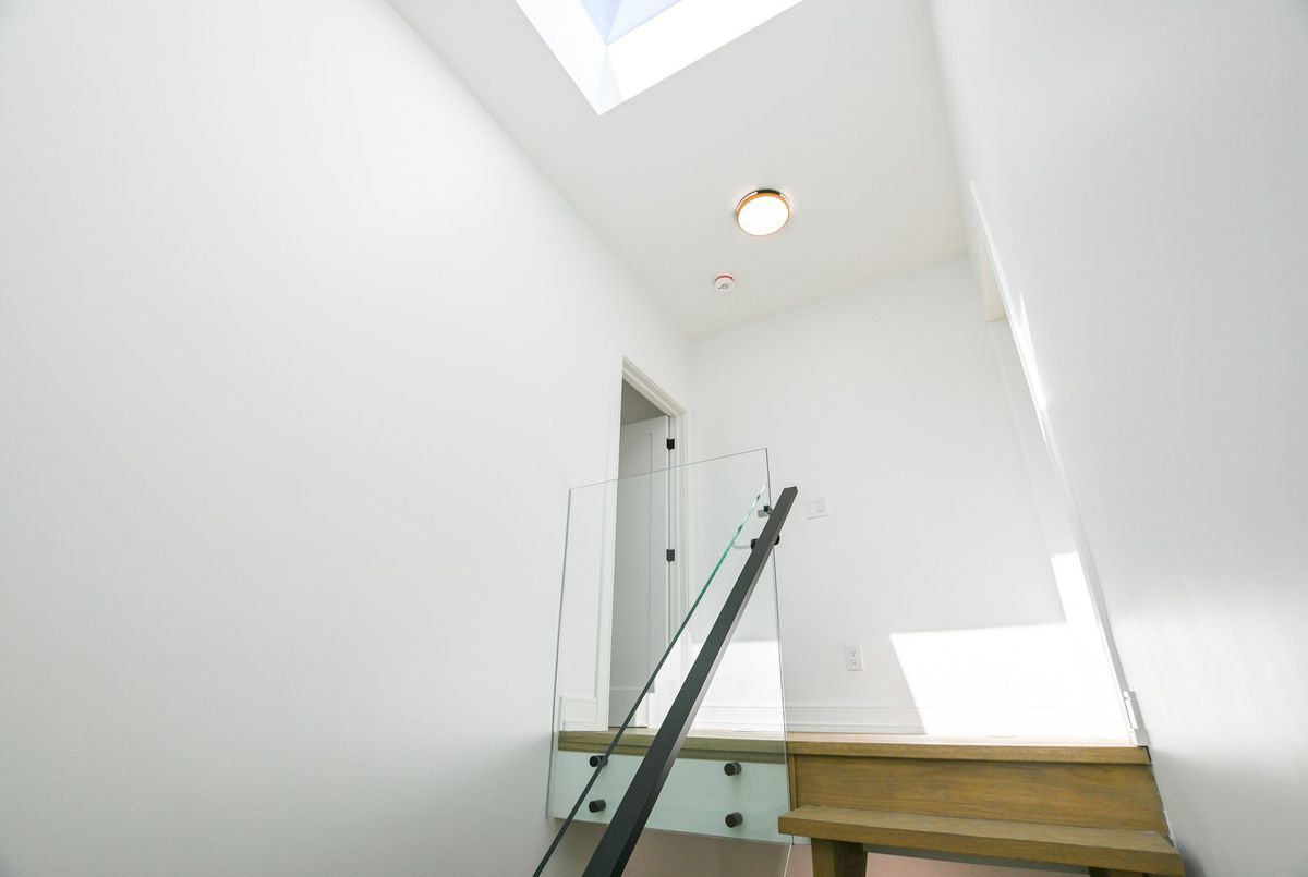 img-gallery
