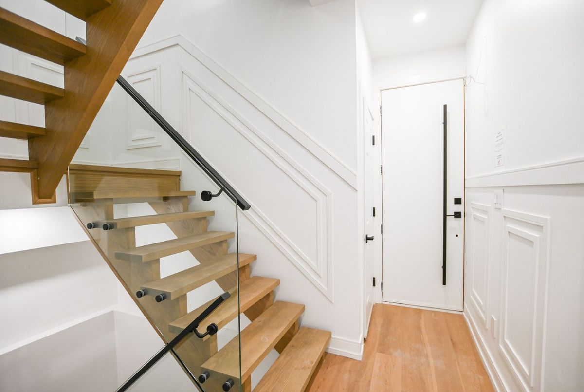 img-gallery