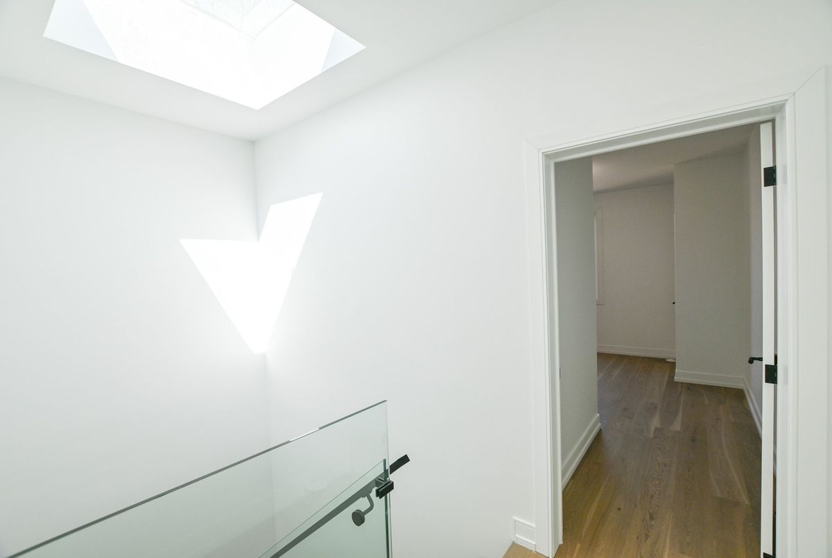 img-gallery