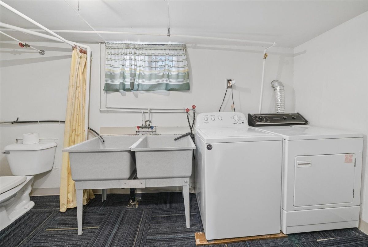 51 Bertha Avenue 51 Bertha Avenue Toronto E04