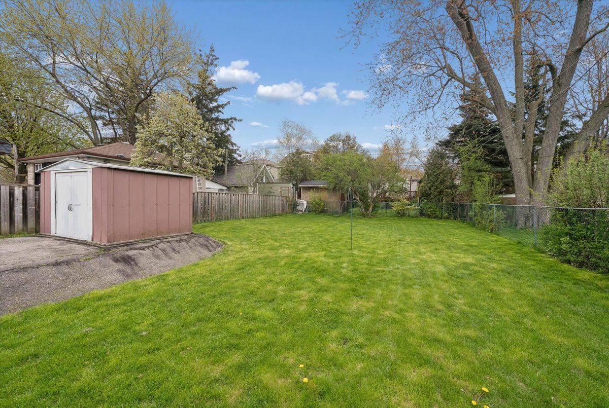 51 Bertha Avenue 51 Bertha Avenue Toronto E04