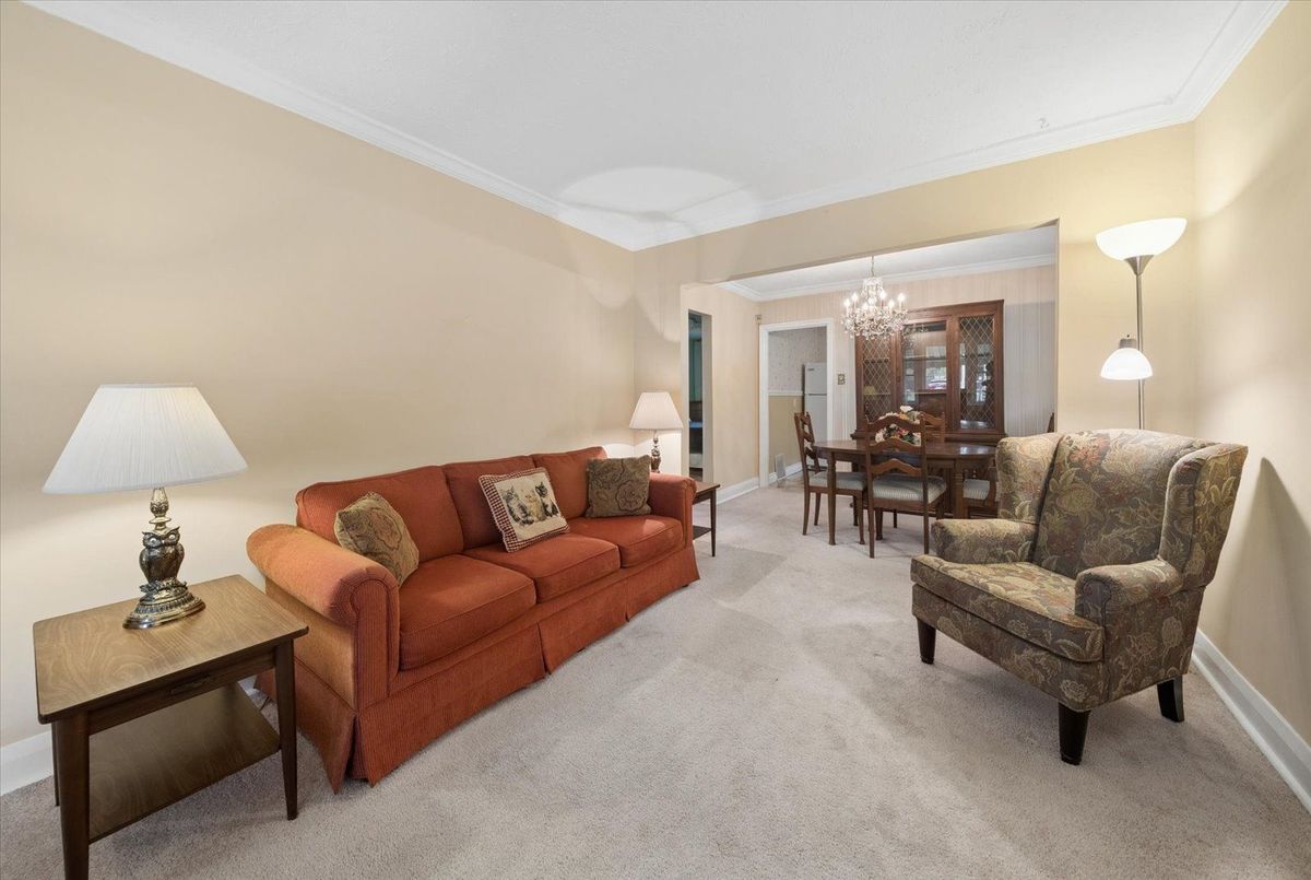 51 Bertha Avenue 51 Bertha Avenue Toronto E04
