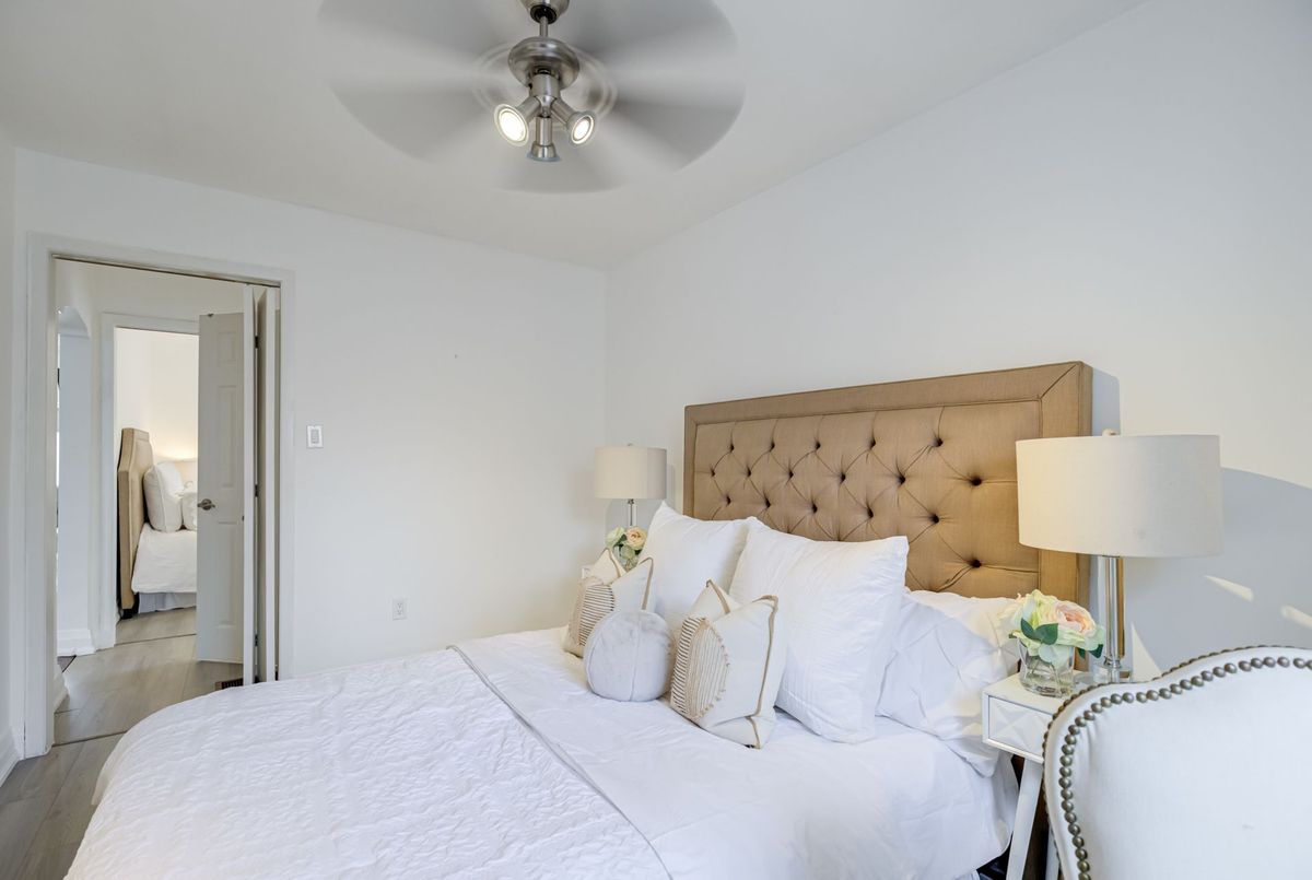 1105 Greenwood Avenue 1105 Greenwood Avenue Toronto E03