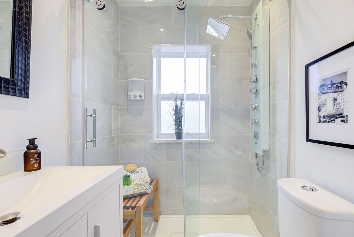 1105 Greenwood Avenue 1105 Greenwood Avenue Toronto E03