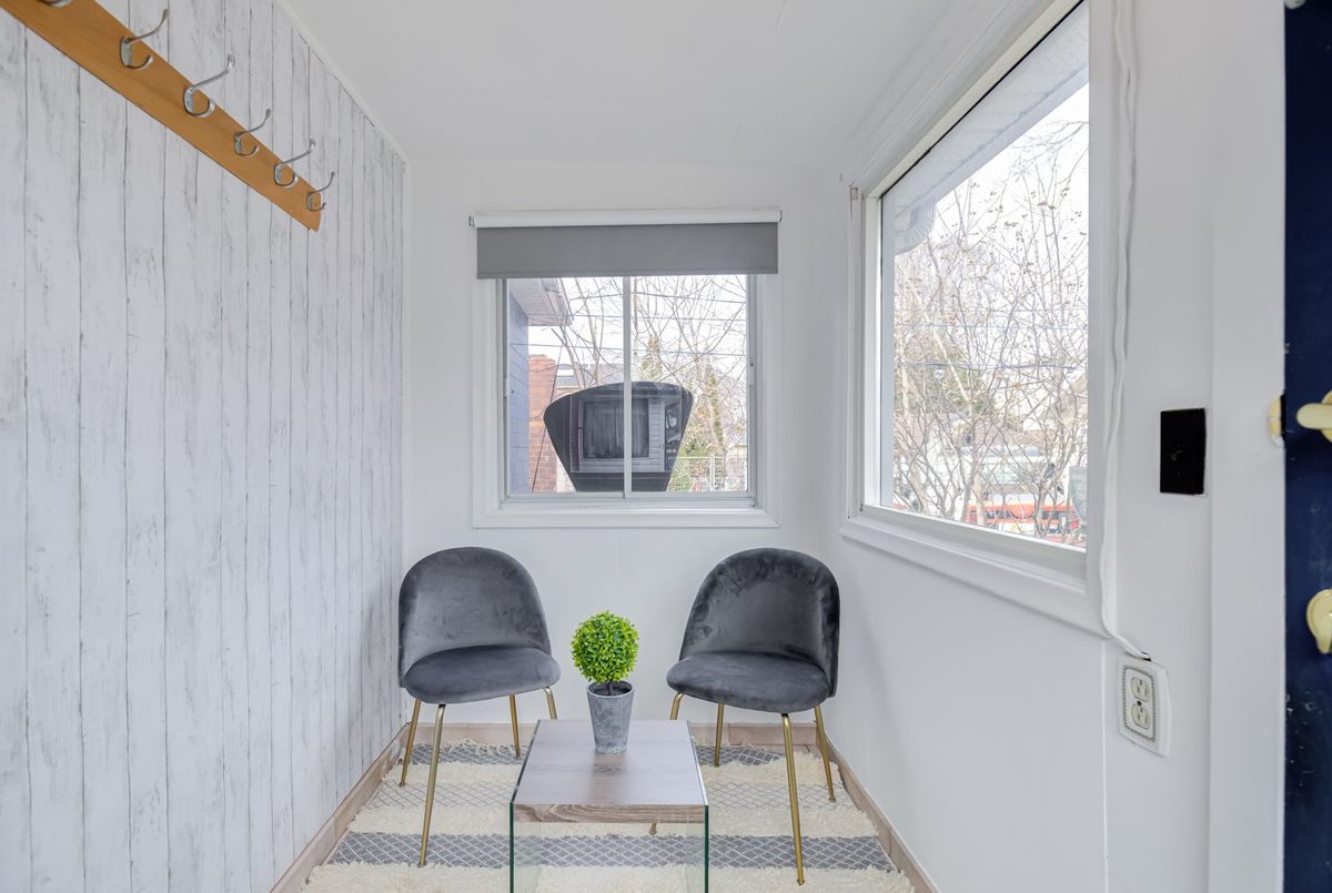 1105 Greenwood Avenue 1105 Greenwood Avenue Toronto E03