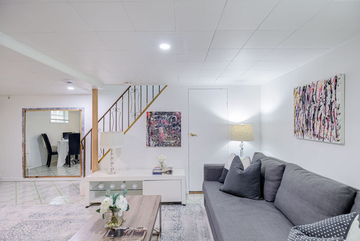 1105 Greenwood Avenue 1105 Greenwood Avenue Toronto E03