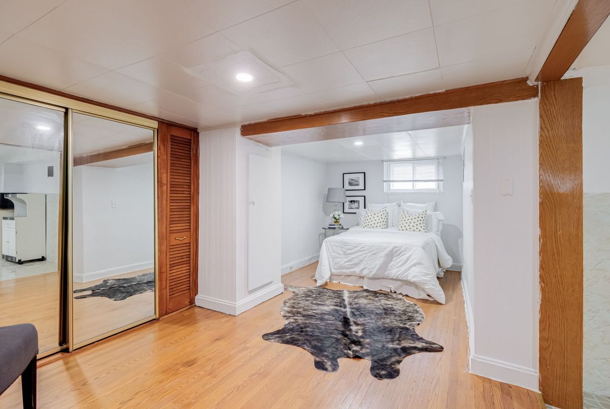 1105 Greenwood Avenue 1105 Greenwood Avenue Toronto E03