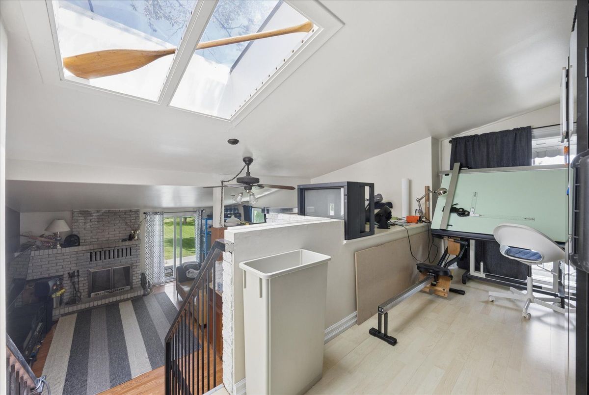 23 Larwood Boulevard 23 Larwood Boulevard Toronto E08