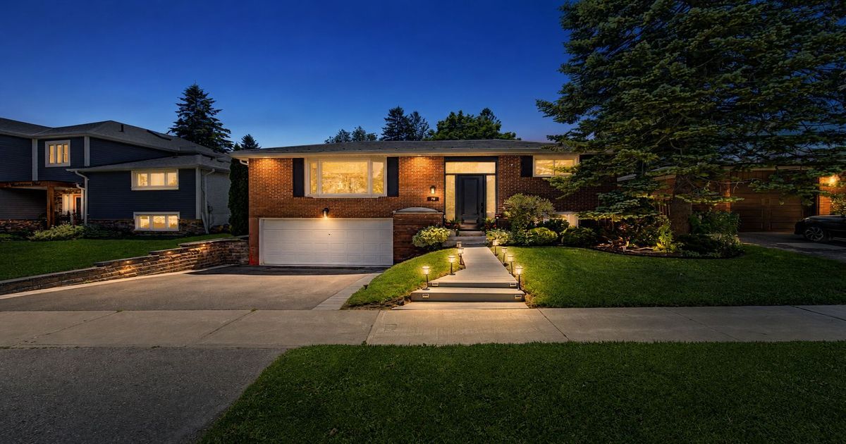 78 Charlottetown Boulevard Toronto E10